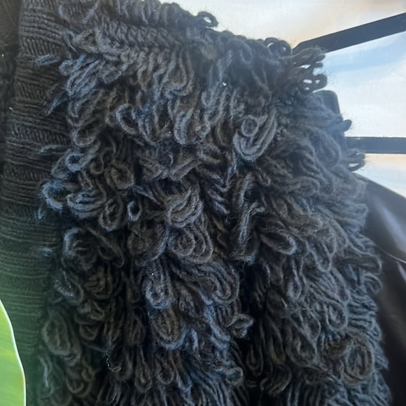 Farm Rio fun sweater - Picture 4 of 4